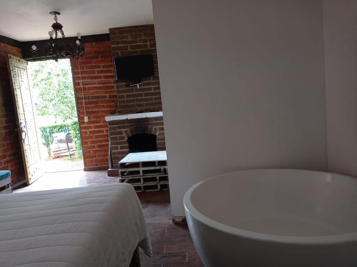 Hotel Cabanas Azul Tequilana Arandas Exteriér fotografie